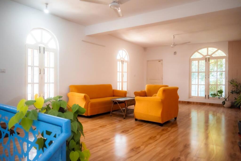 Blue Door Villa By Homeyhuts Rājpur Zewnętrze zdjęcie