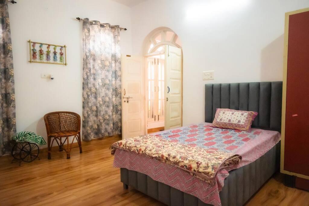 Blue Door Villa By Homeyhuts Rājpur Zewnętrze zdjęcie
