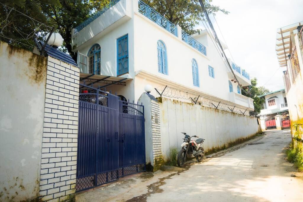 Blue Door Villa By Homeyhuts Rājpur Zewnętrze zdjęcie